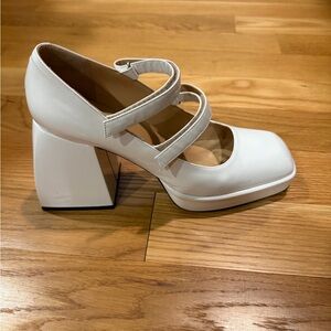 White Double-Strap Platform Block Heel Mary Jane Pumps